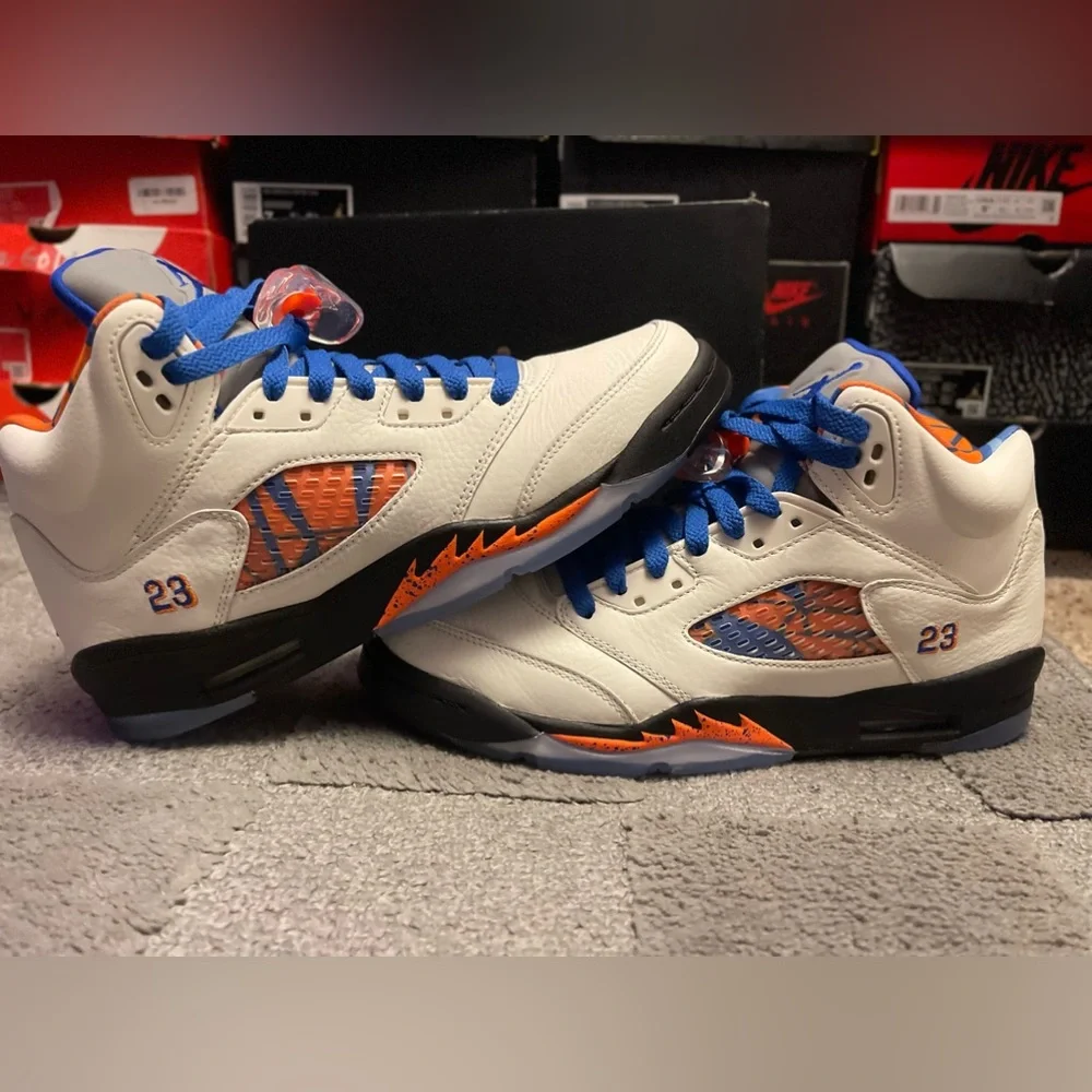 Jordan 5 New York Knicks Retro “International Flight”